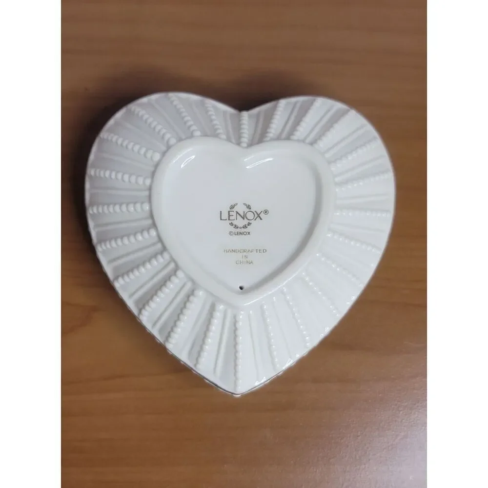 1980s Lenox Porcelain Ivory Heart Votive Candle Holder